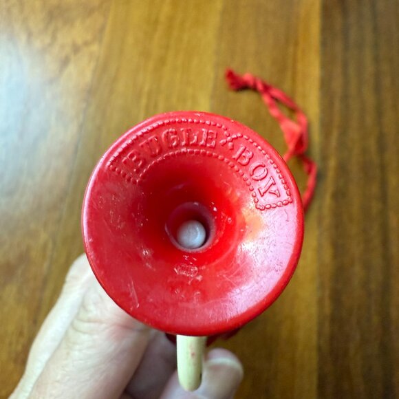 Vintage (1940s?) Bugle Boy Toy Trumpet Whistle - Picture 6 of 8